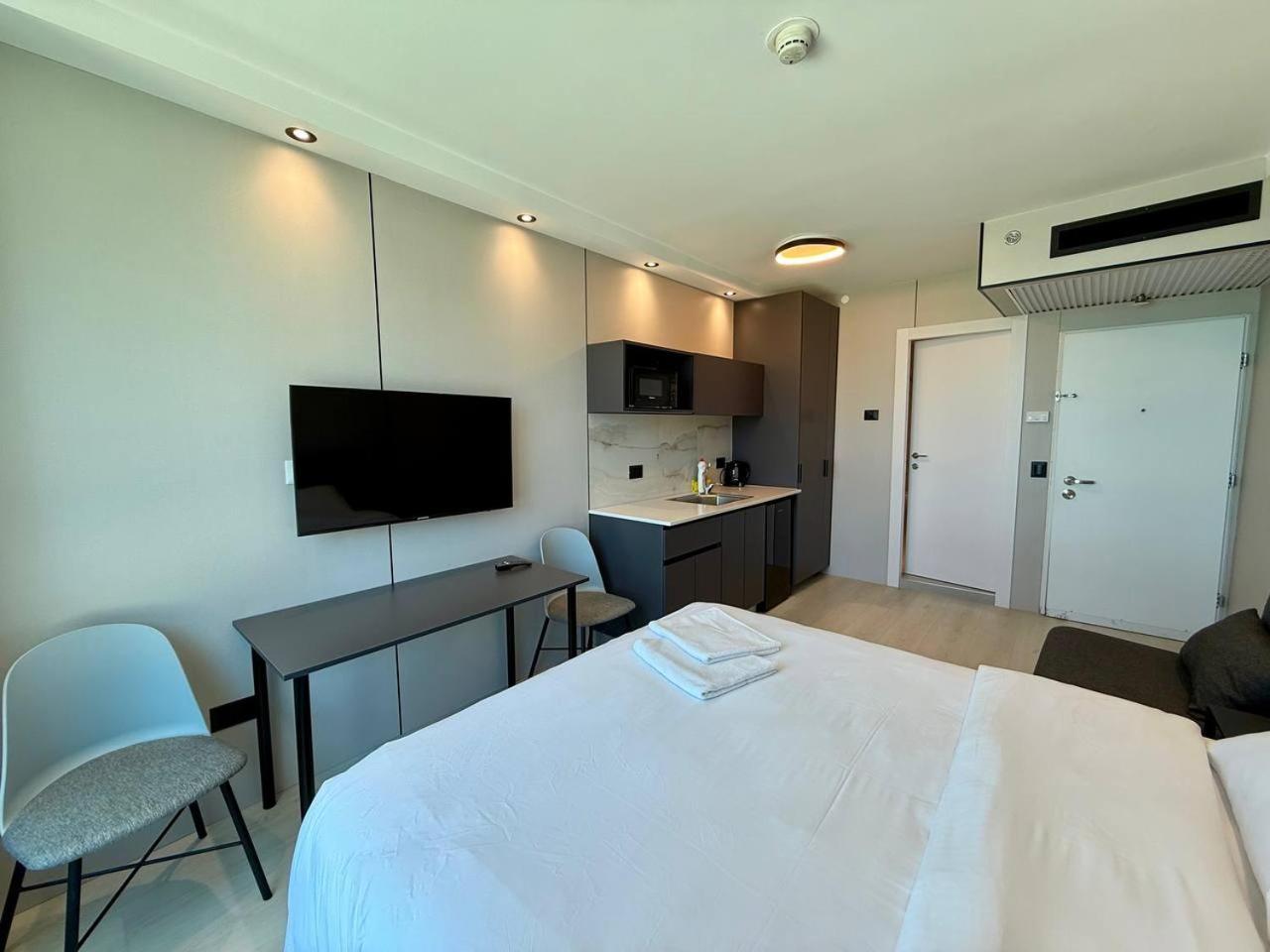C Tower Apartments Netanya Exterior foto